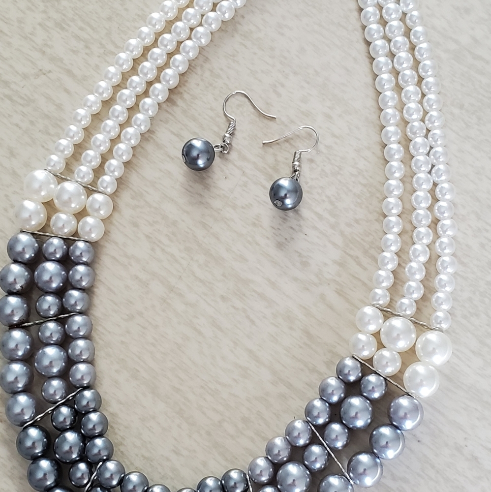 Pearl necklace and earring set